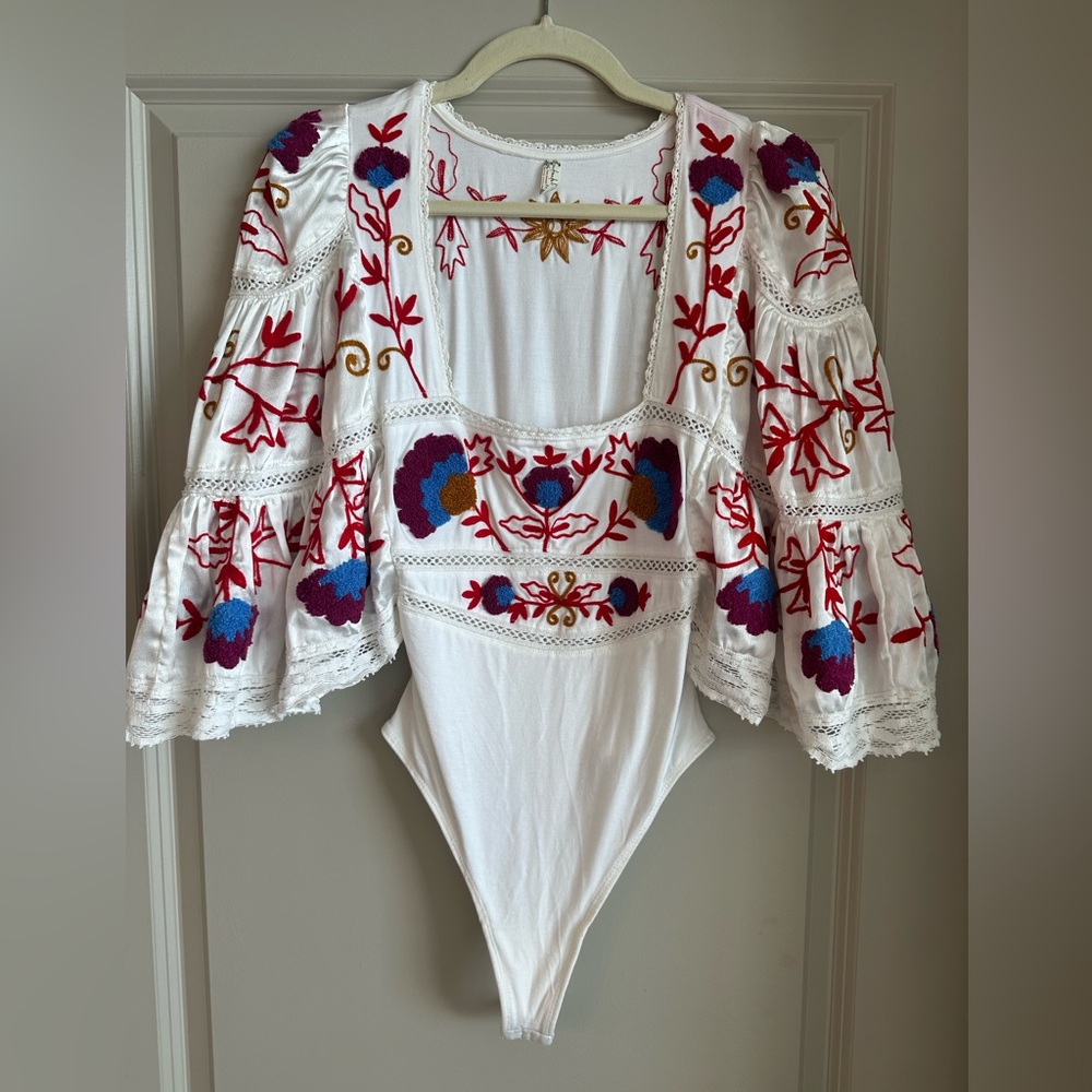 Free People Peasant Style Floral Embroidered Bodysuit